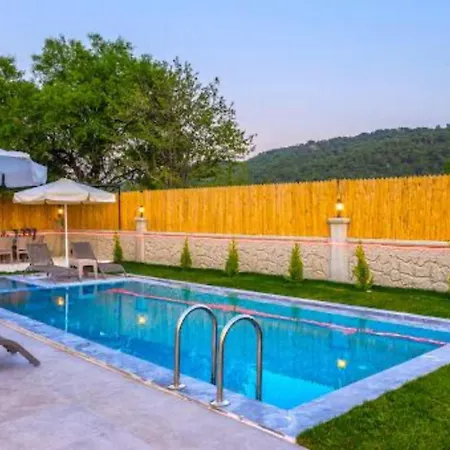 فيلة Saribelen Village 2 Bedroom *