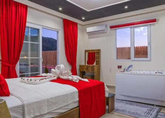 Saribelen Village 2 Bedroom فيلة كالكان